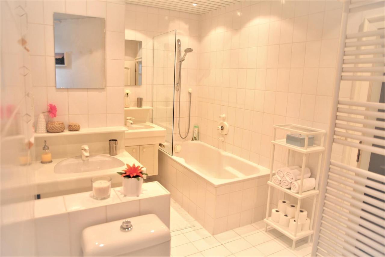 Spacious Apartment In The Heart Of Инсбрук Экстерьер фото